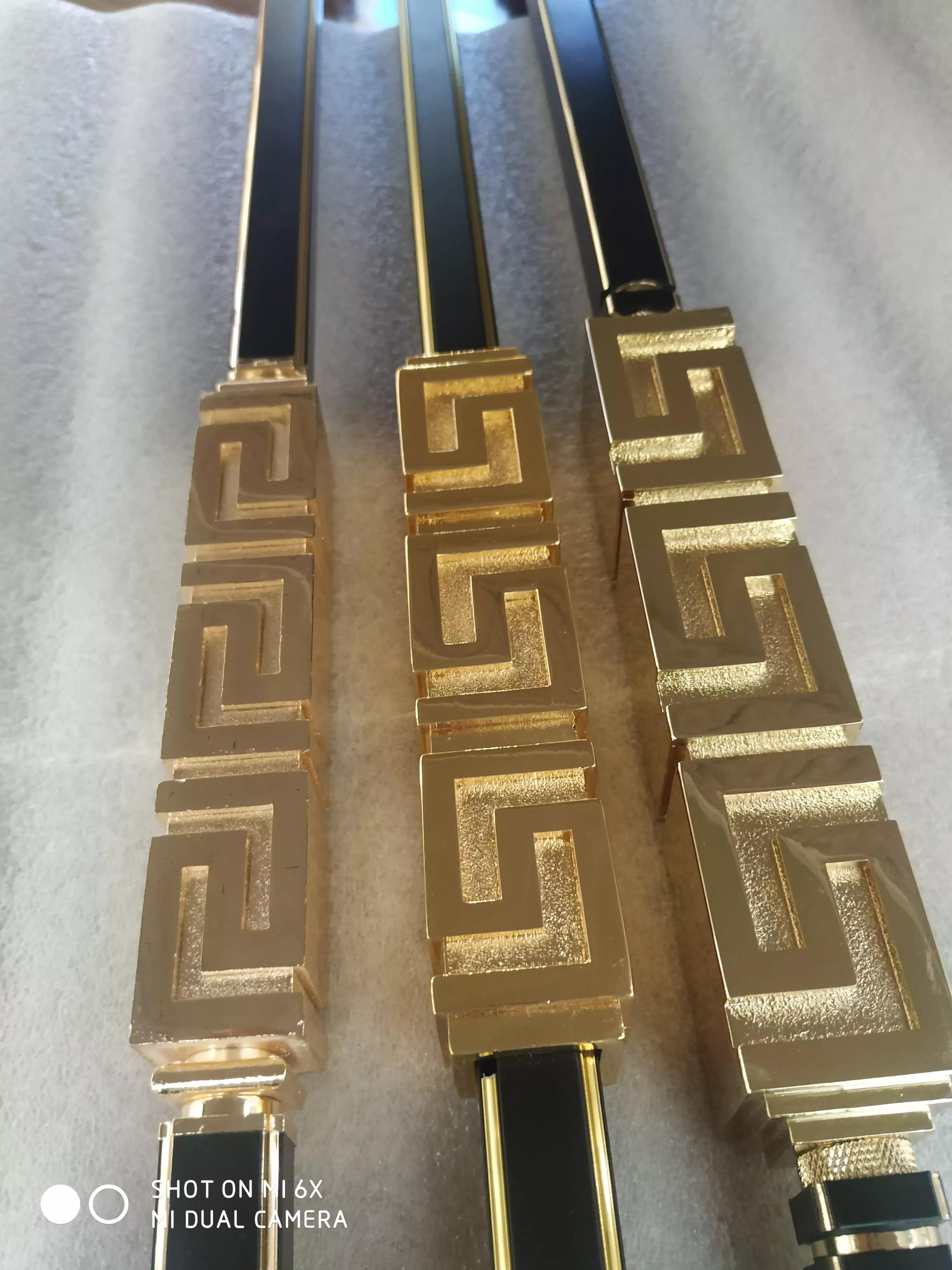 金属楼梯护栏怎么选,楼梯护栏哪种实惠