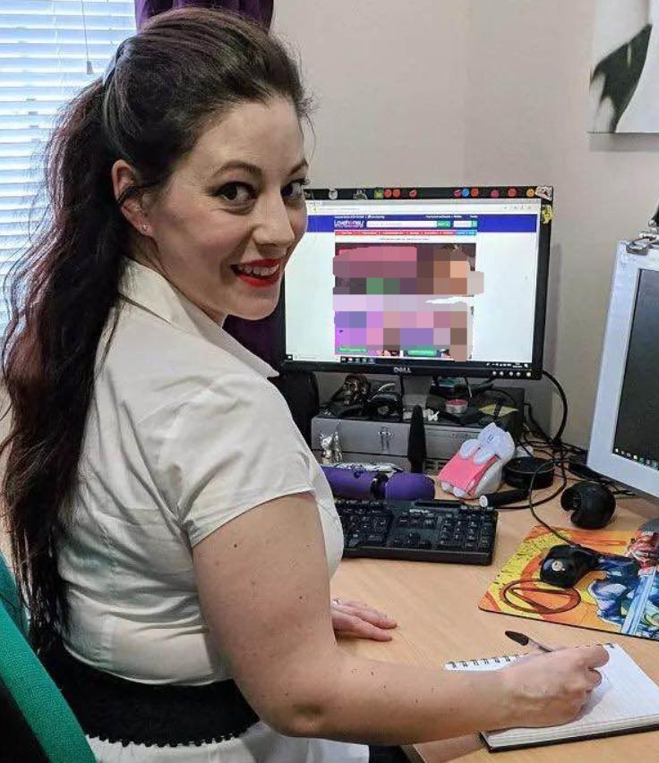 *人用成品**销量呈指数增长，90后女性成消费主力，觉醒正在来临