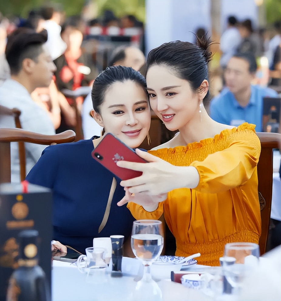 与高云翔离婚后董璇现状如何,董璇和高云翔离婚后首谈家庭