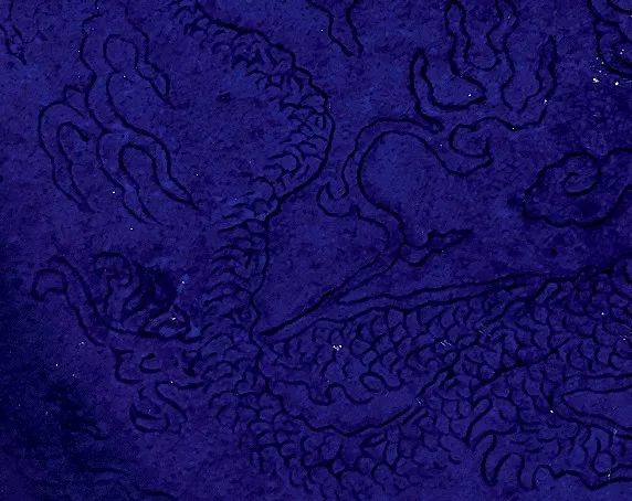 大清嘉庆香草龙纹官窑盘,清三代瓷器龙纹特征