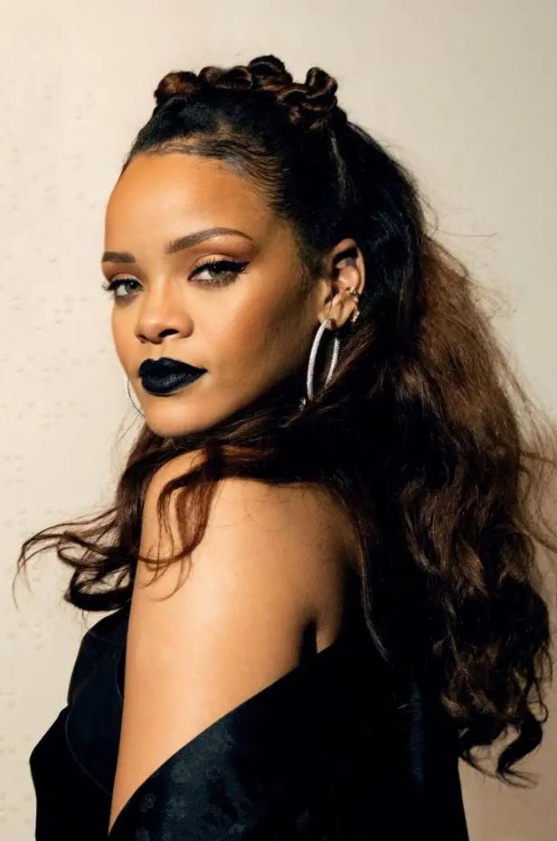 蕾哈娜赚钱能力,蕾哈娜最赚钱歌手