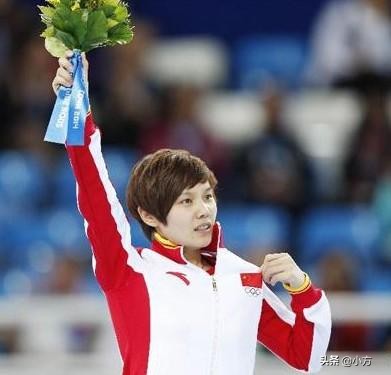 中国冬奥会明星事迹,冬奥会冰雪英雄都有谁