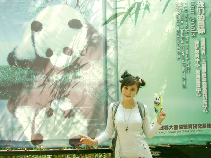 演员李勤勤谈父亲,李勤勤扮演过哪些角色