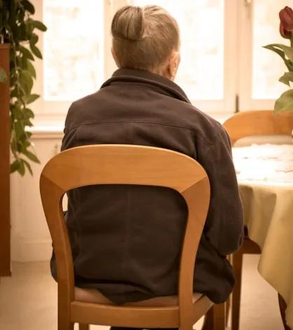 前半生荒唐后半生圆谎93集,前半生荒唐后半生圆谎77