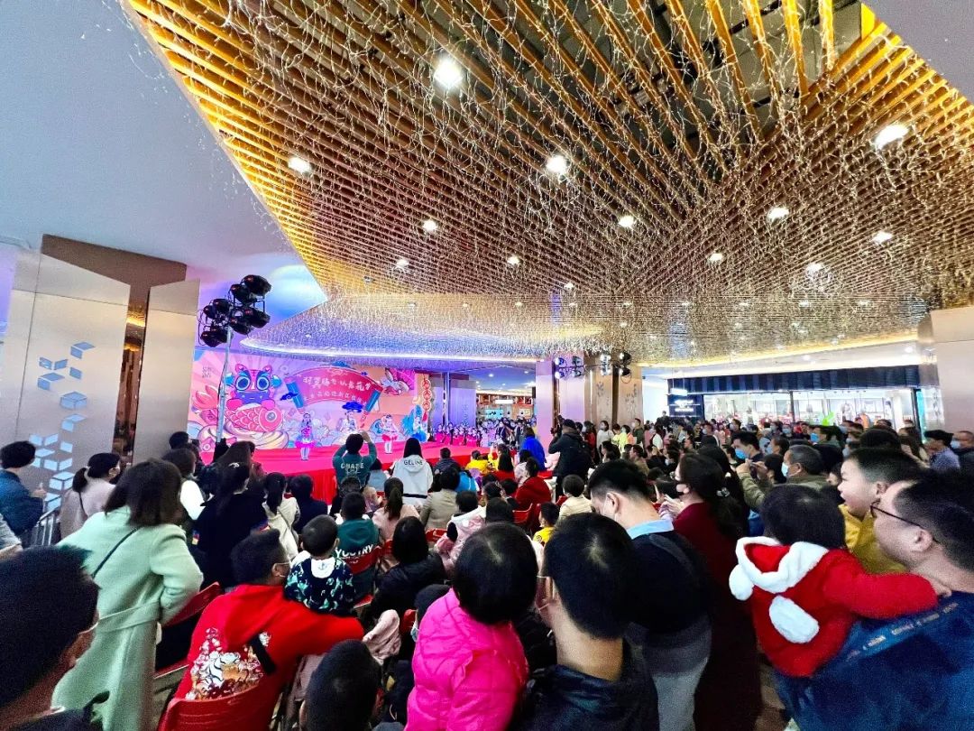 年味人气爆棚,年味十足人气爆满