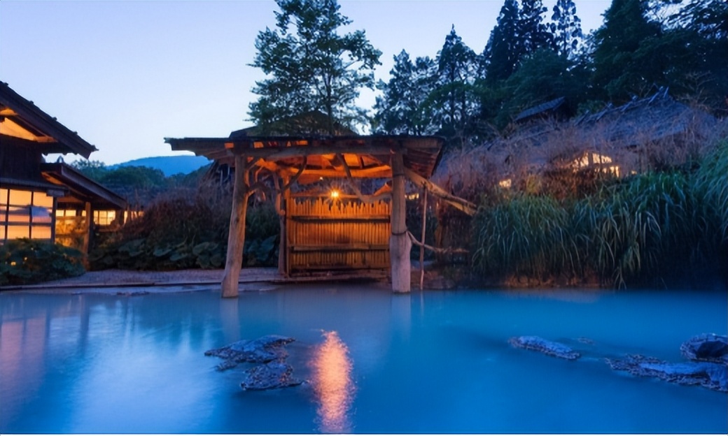 温泉形成需要什么条件,温泉构成原理