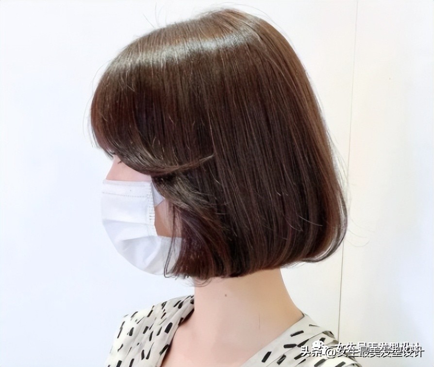 烫短发内扣的步骤,烫外翻内扣卷发教程短发