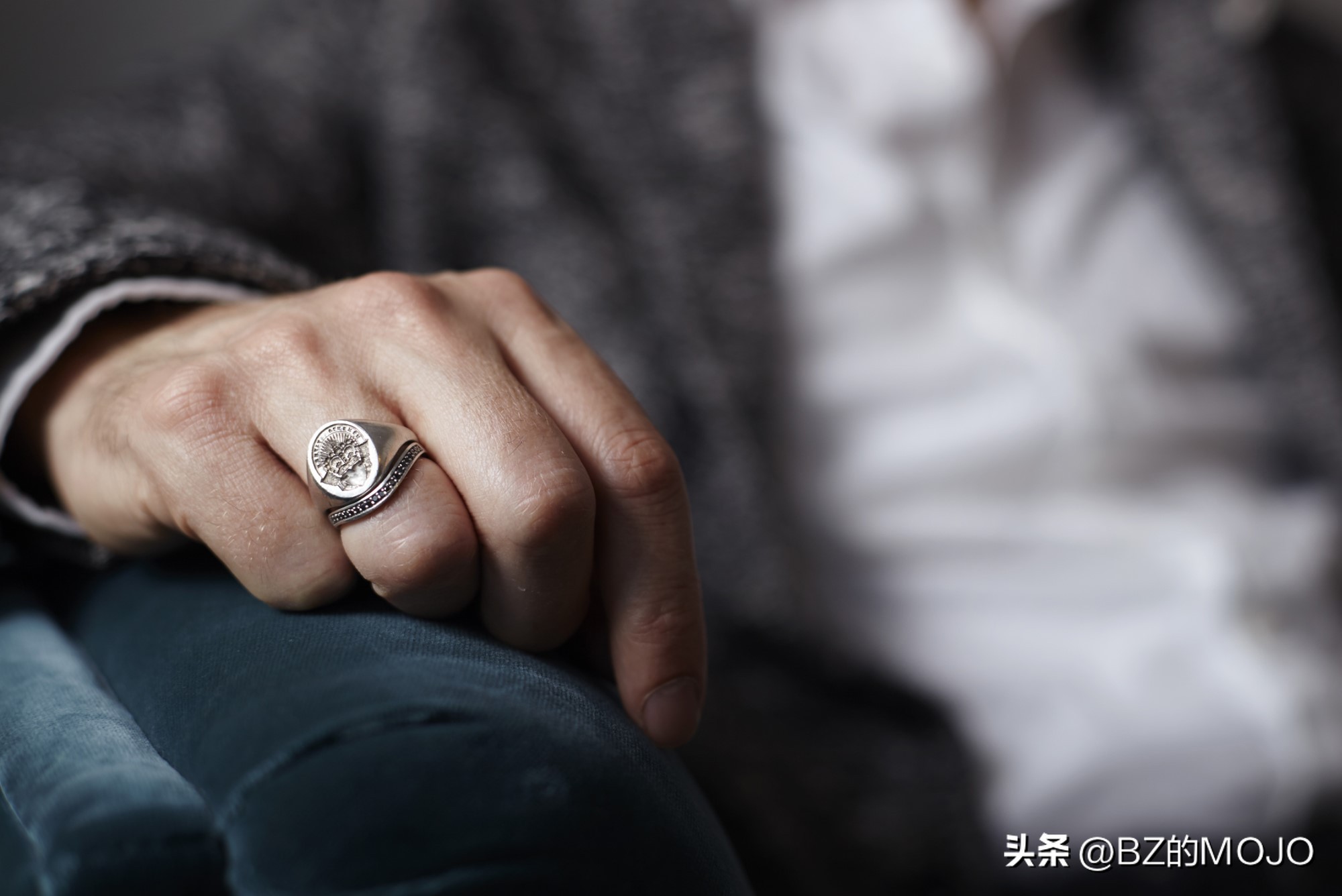 男性首饰高级潮流,现代男人必备10件物品