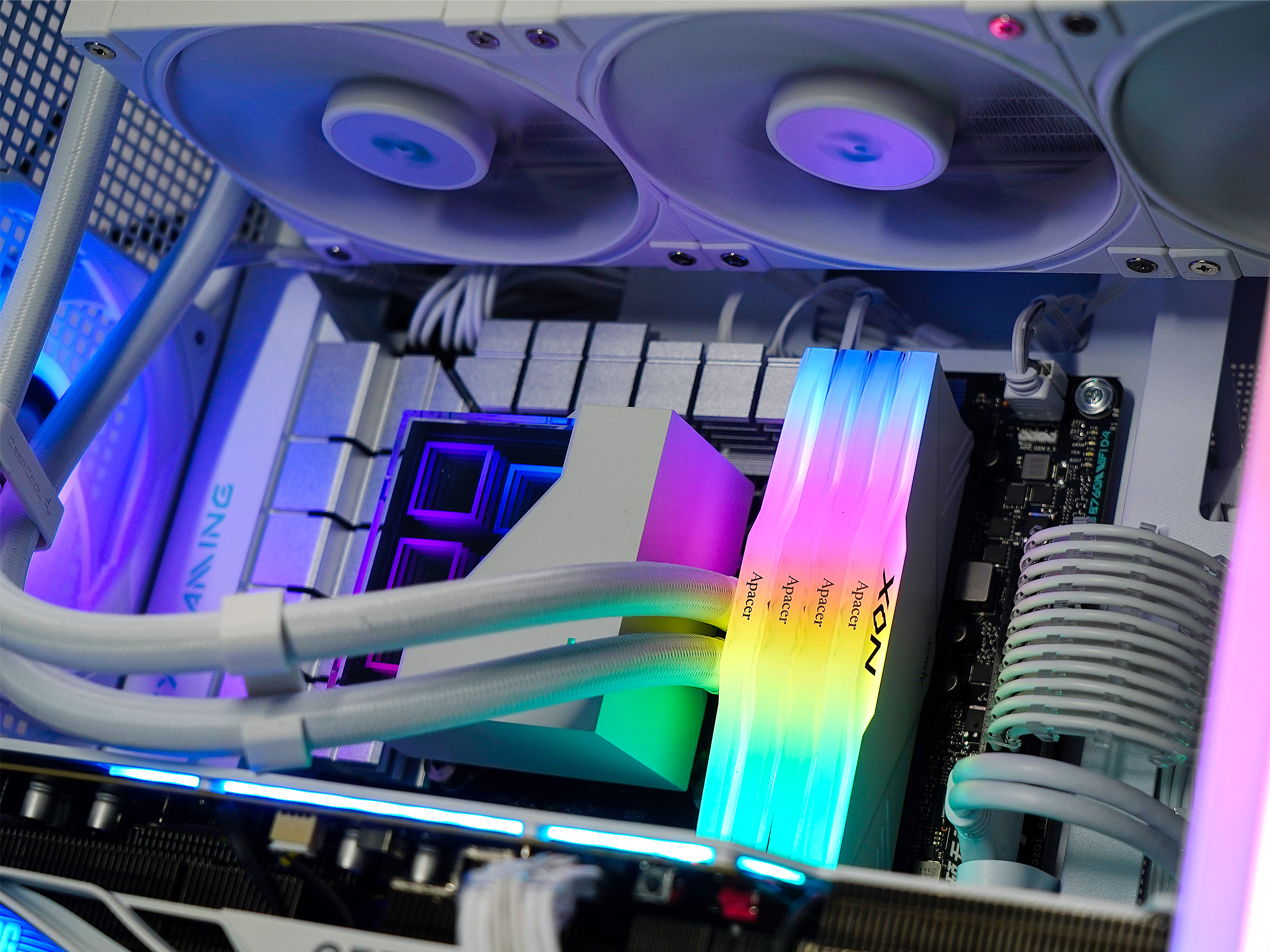 b760能跑满13600k睿频吗,b760天选可以上13700k吗