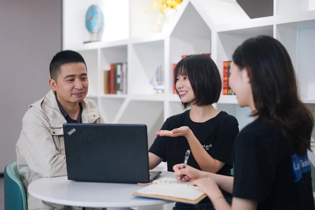 案例丨出海热潮下，亚马逊云科技助力跨境支付高效连接全球