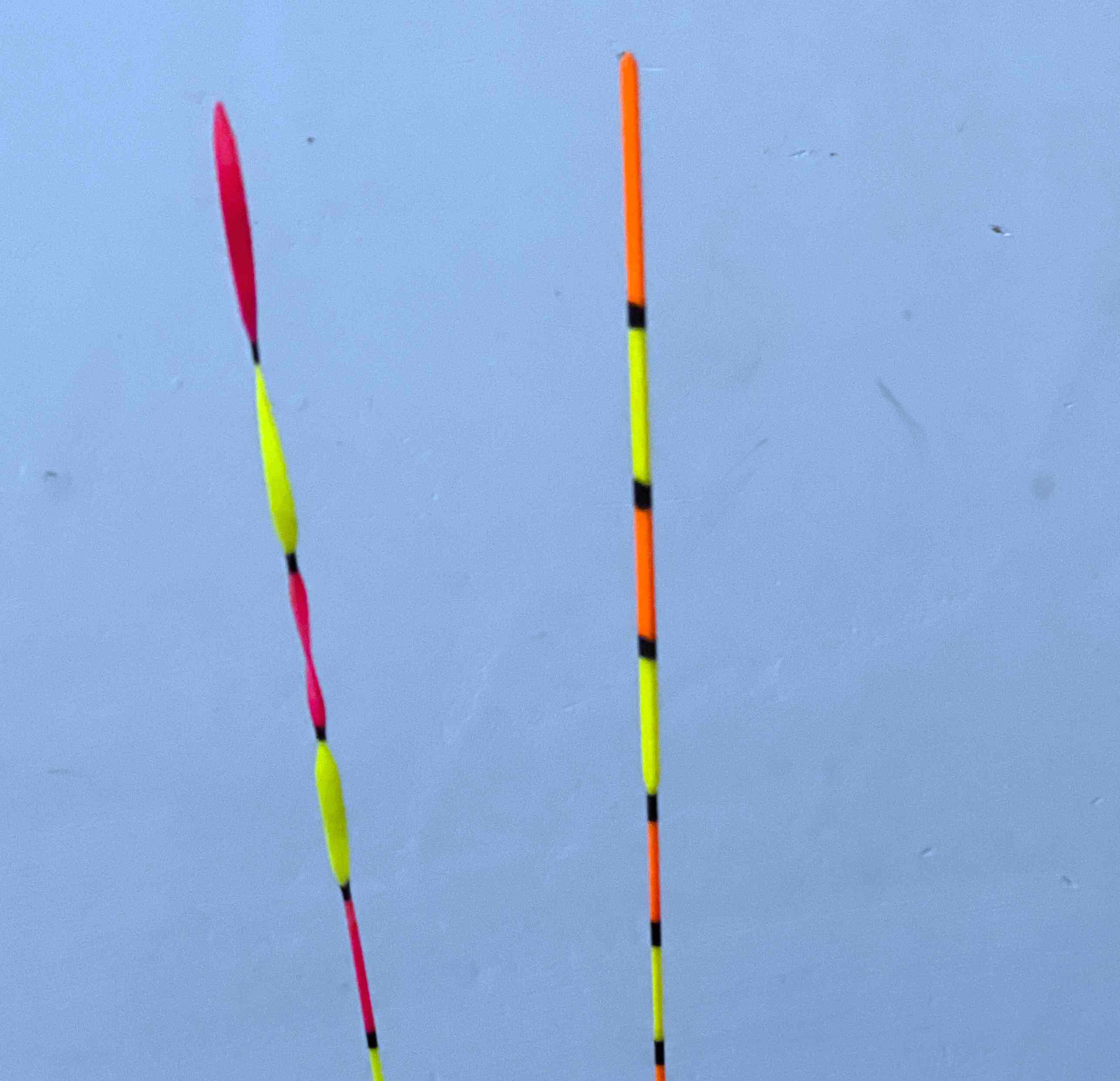 冬天两目加粗尾浮漂怎么调好,两目加粗尾浮漂挂蚯蚓该怎么调漂