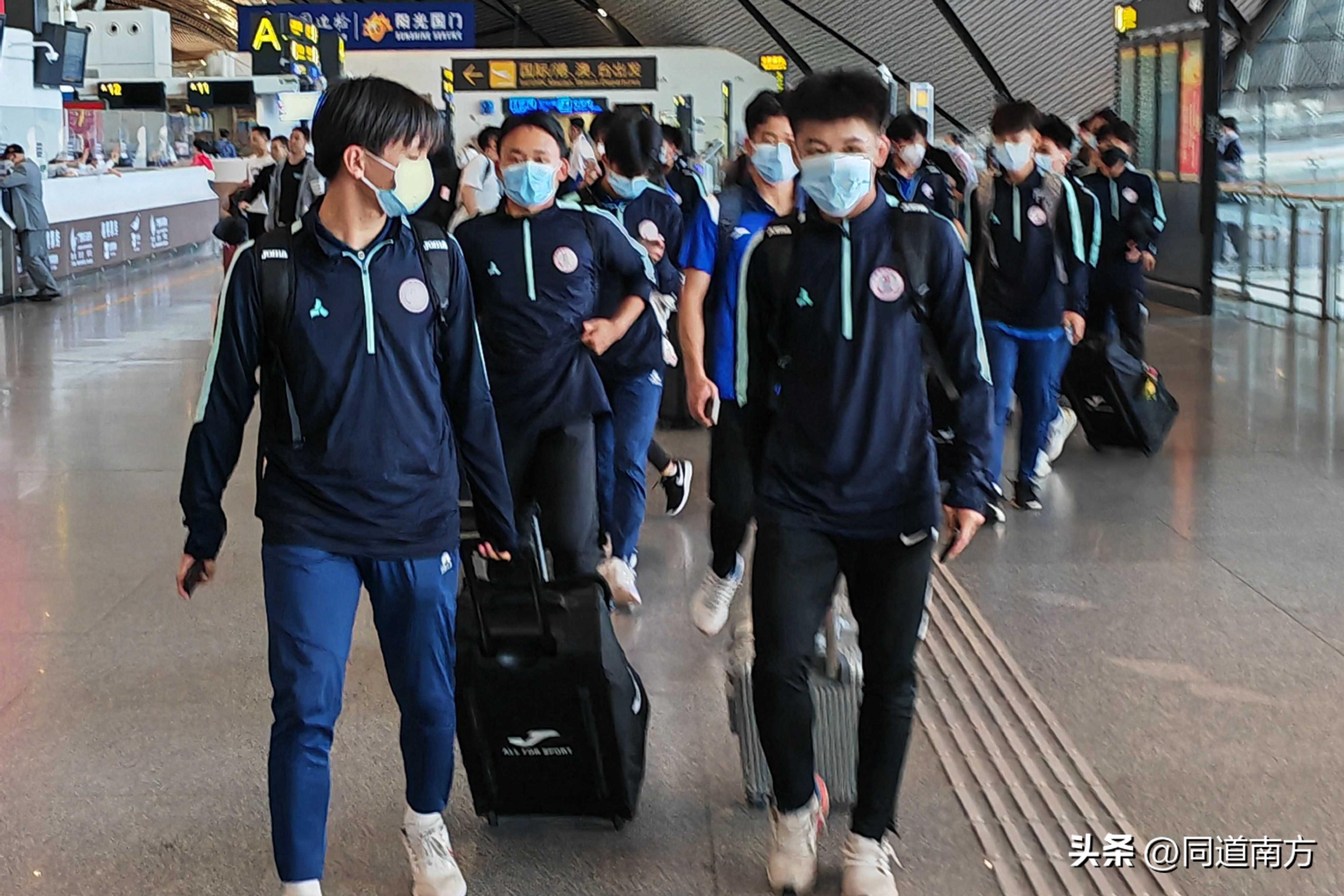 广西外国语学院校运会第十一届,2021广西外国语附属学校喜报