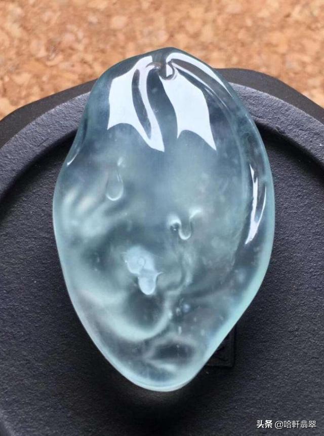 看翡翠颜色的要诀让你秒懂翡翠,翡翠常见的3大瑕疵你能接受几种