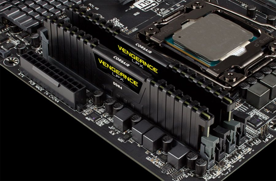 电脑内存8g和16g差距,电脑内存对游戏影响