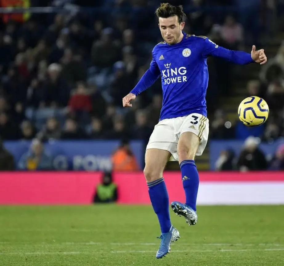 曼联8000万后卫,曼联有望逆袭莱斯特城吗