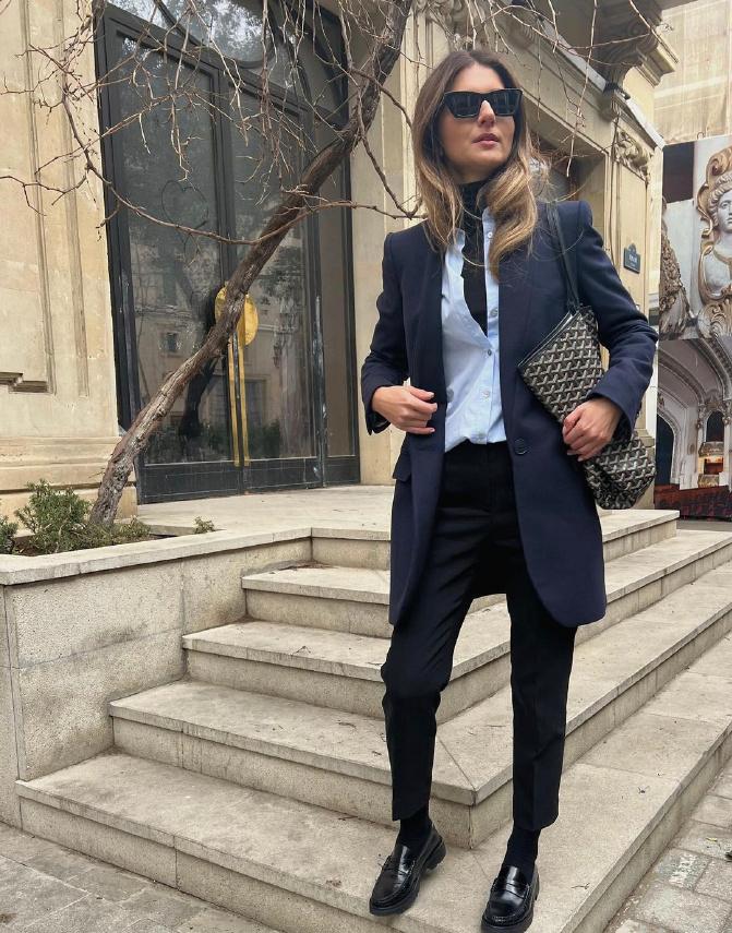 白卫衣叠穿什么衬衣好看,牛仔衬衣单穿叠穿都好看