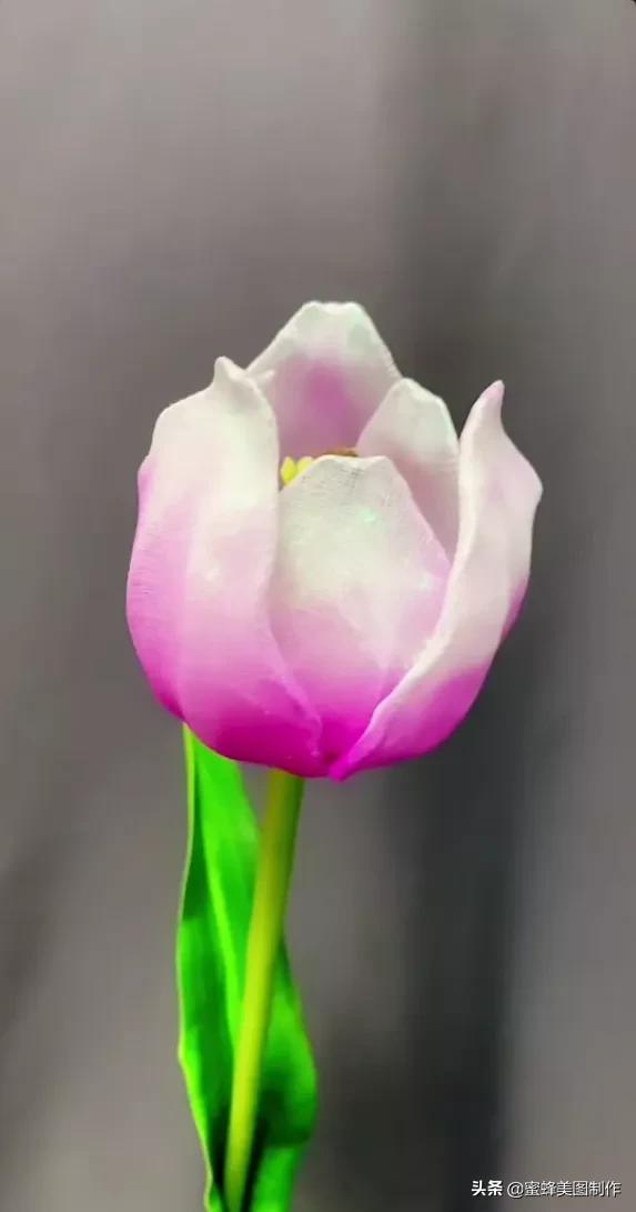 高手在民间根雕做得栩栩如生,看起来很牛逼的手工制作