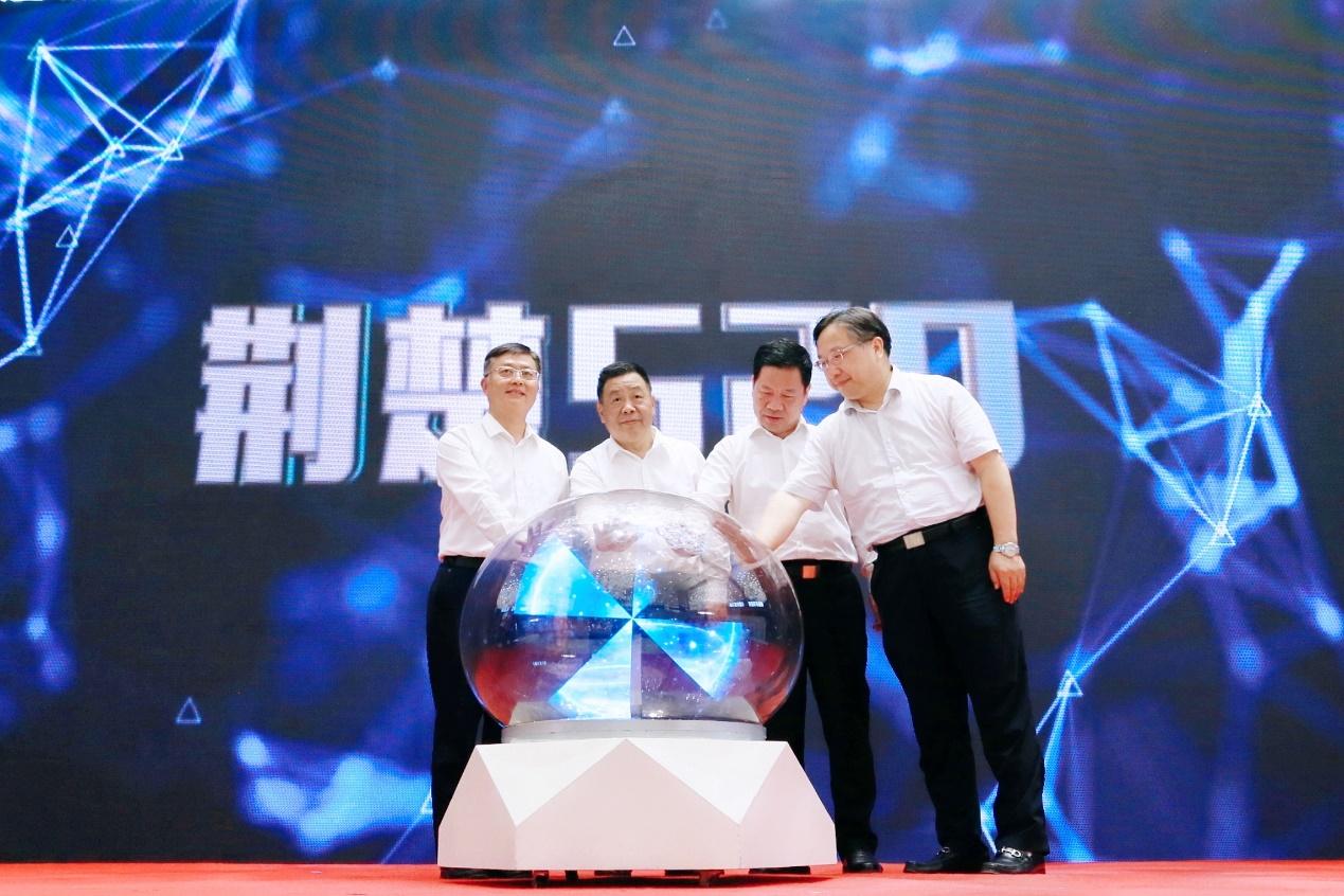 用科技为产业赋能,用数字技术赋能优秀传统文化