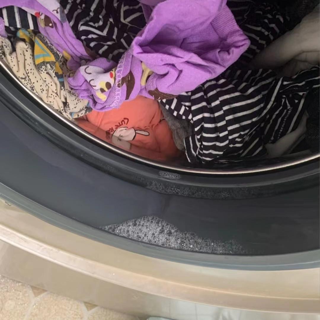 洗衣机买滚筒的还是买波轮的好,洗衣机买滚筒还是买波轮比较好