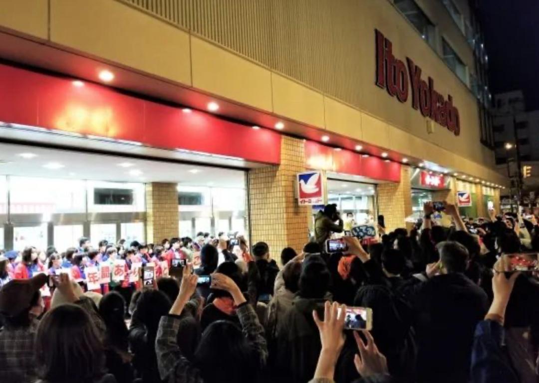 胖东来凭啥吊打世界500强,胖东来一年赚2000万