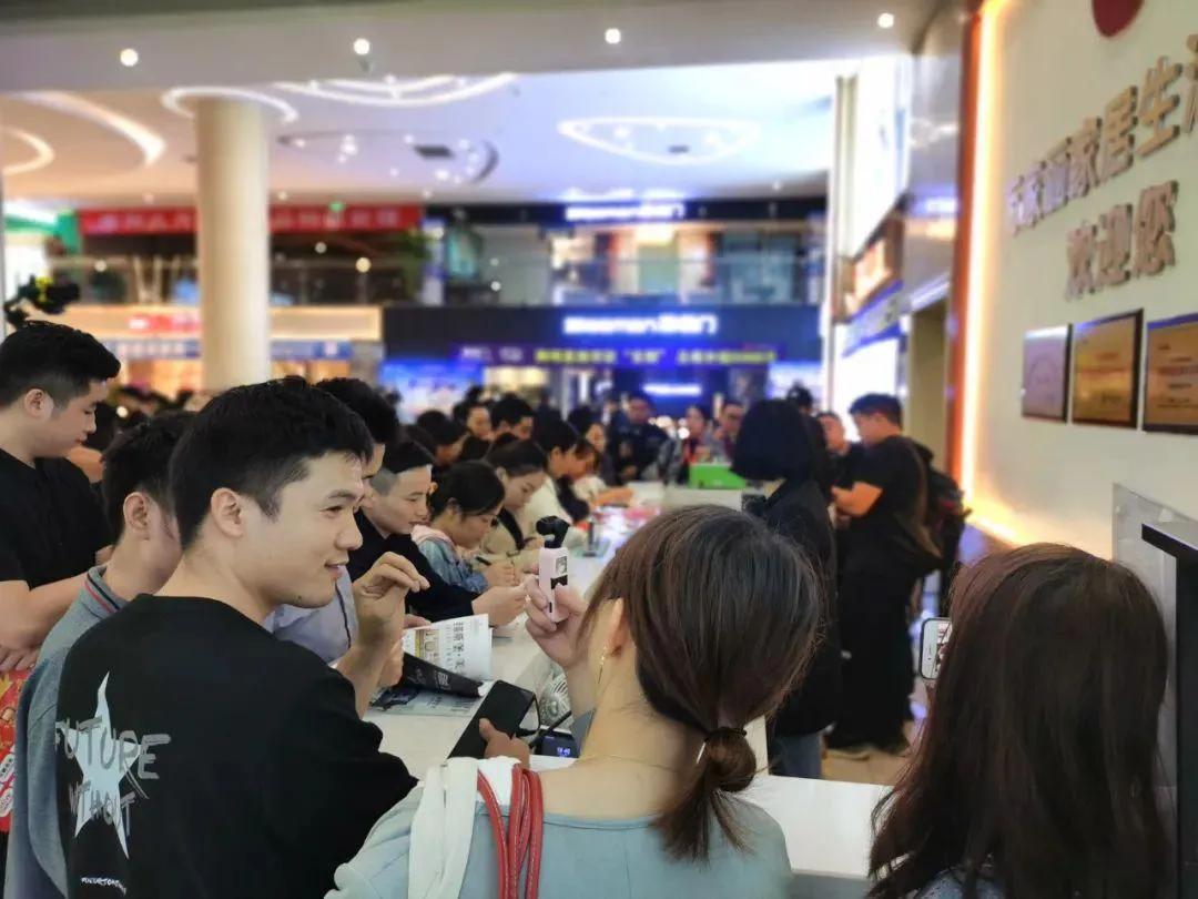 新房装修丨从岳阳到万家丽买建材家具是种什么体验？