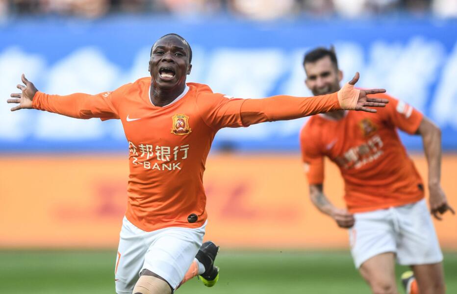 足球报评足协暂缓处罚武汉长江,武汉长江足球俱乐部退赛了吗