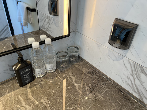 窗含西岭千秋雪成都环球中心雪山,窗含西岭千秋雪魅力成都