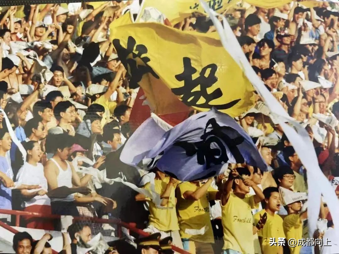 26场不败,四川为何有金牌球市