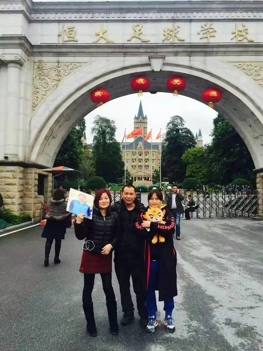 足球女孩|广体何雨谚：生来就是为了追随足球