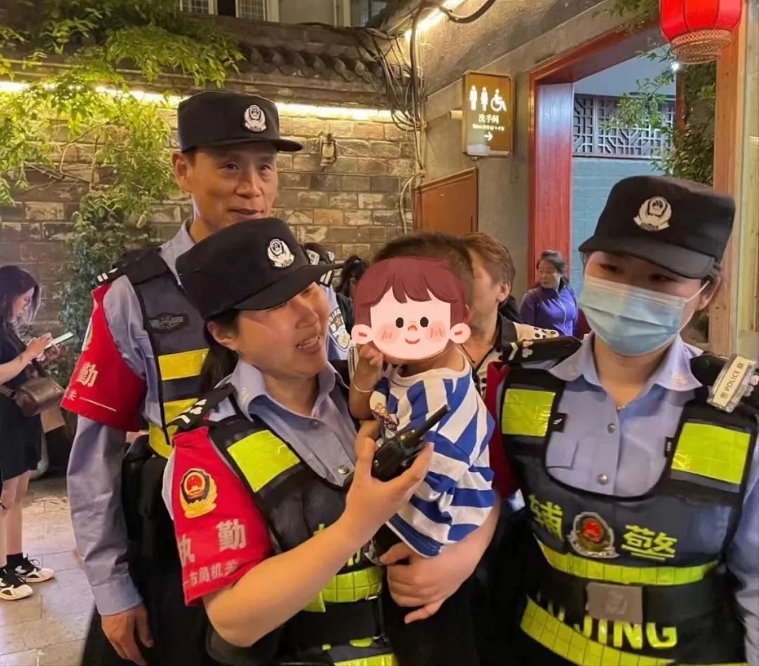 【我在岗位上】安徽合肥：“人从众”中，藏着他们的人间温柔