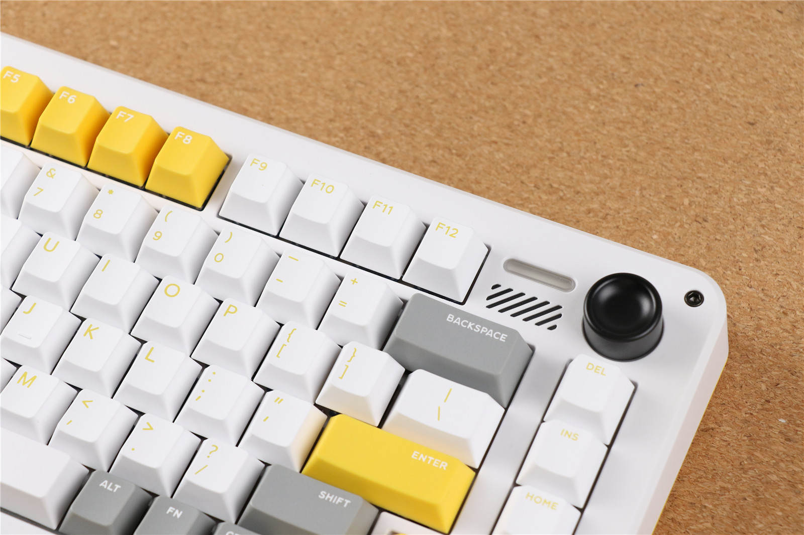 突破引力全线升级ZX75重力波机械键盘体验