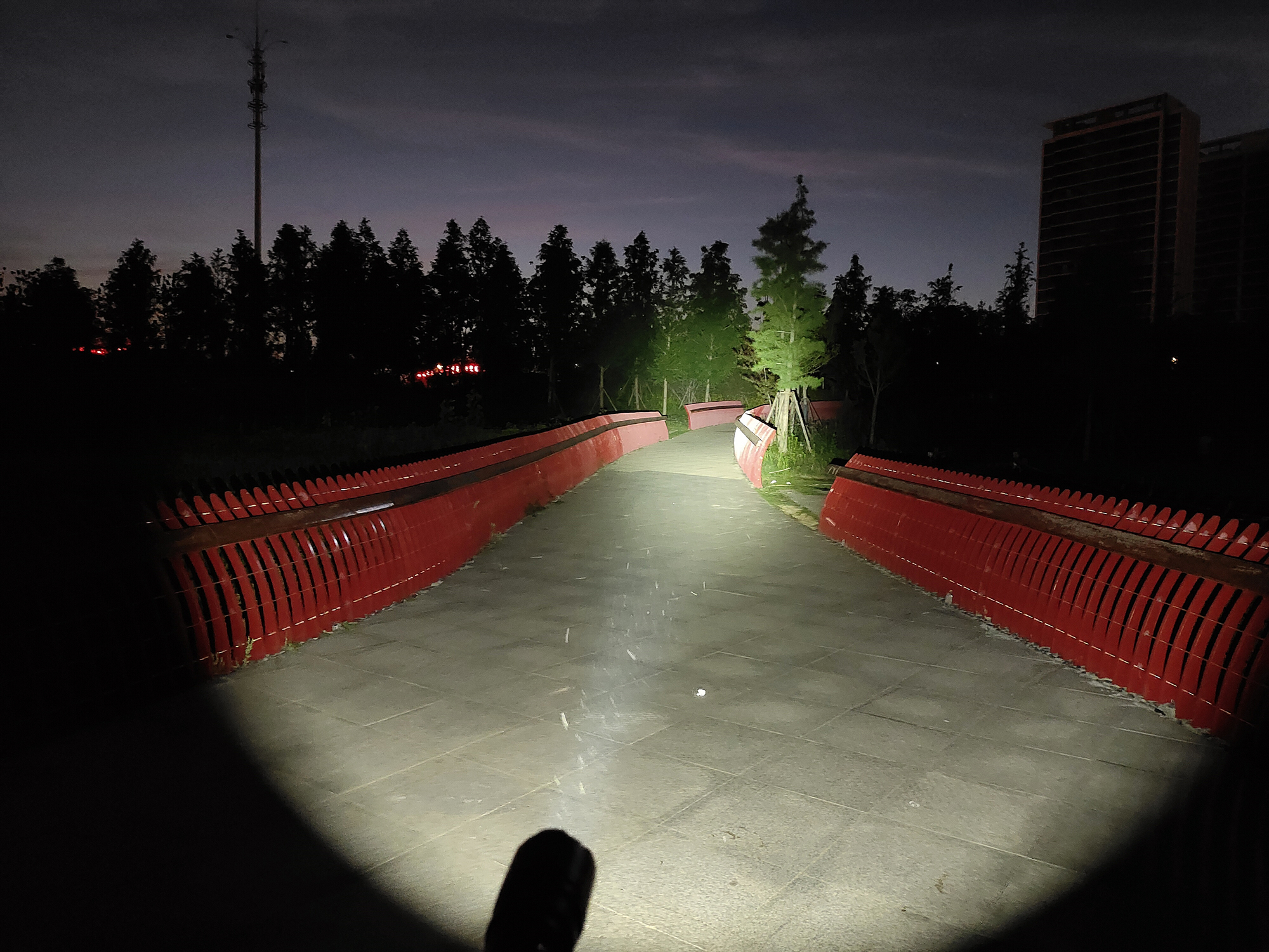 fenix菲尼克斯tk16v2.0战术手电筒,fenix菲尼克斯tk35ue