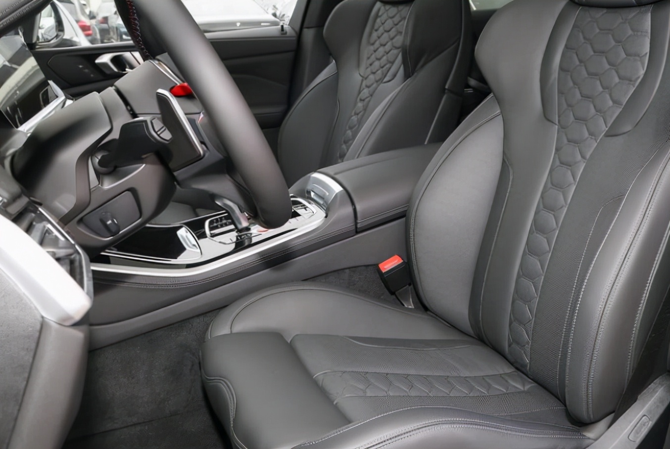 宝马x5m性能版多少钱,宝马x5m0-100加速测试