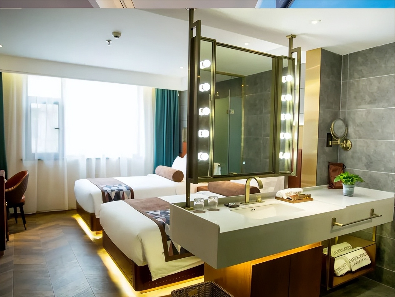 8店齐开,喆啡酒店竞争优势