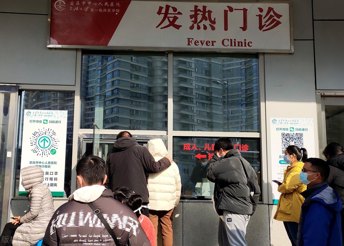 天津儿童医院开了一万多块钱药,儿童发烧药哄抬价格