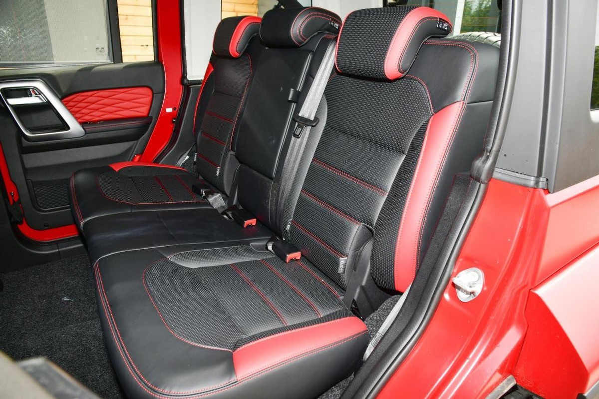 哪一款北京bj40值得入手,最新款北京bj40中配和顶配区别