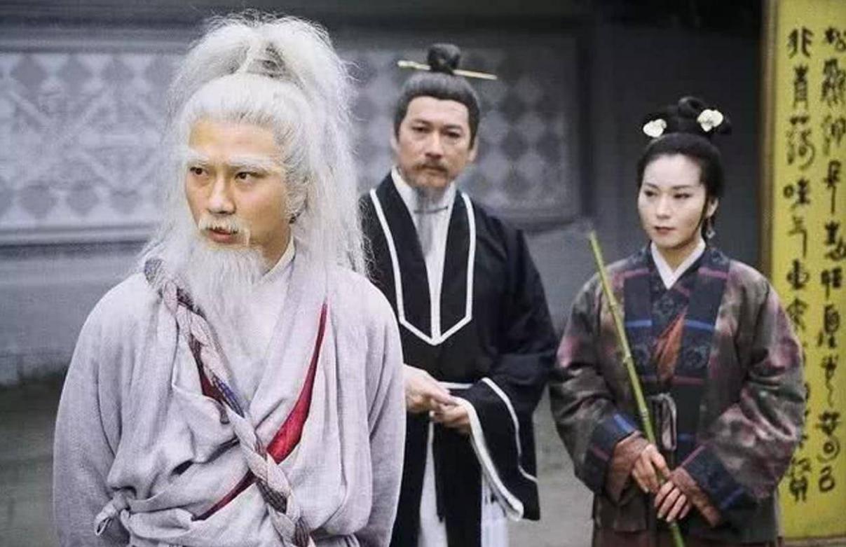 俗话说：“30出毫40亡，50出毫命方长”，“出毫”是什么？