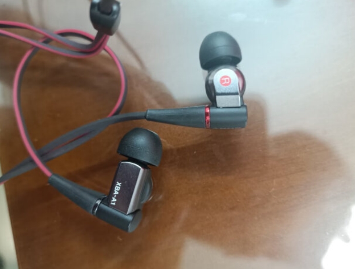 十大有线最佳音质入耳耳机推荐,百元内电脑游戏耳机推荐有线入耳