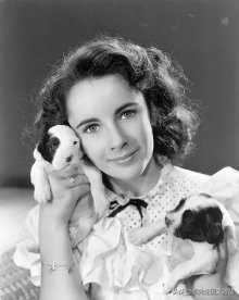 历史上的今天故事简短,历史上的今天全文内容