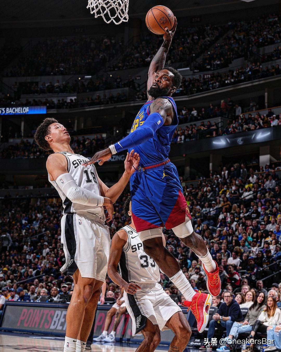 nba球星上脚的国产球鞋 (nba球星拉塞尔上脚球鞋)