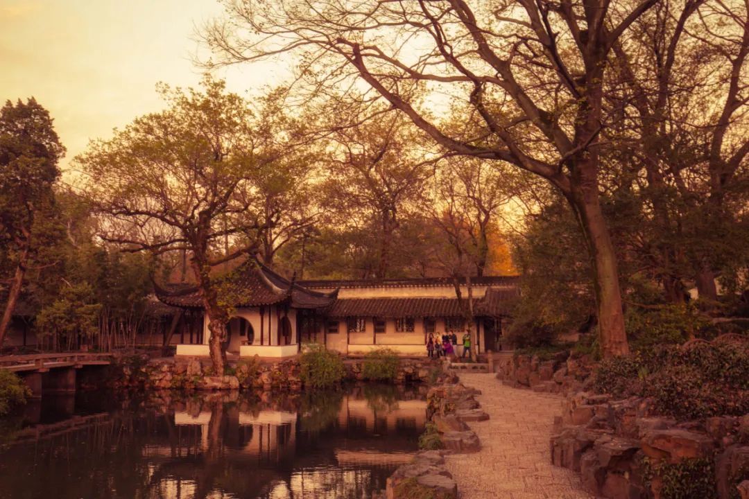 最经典秋日古诗,唐诗三百首和古诗十九首