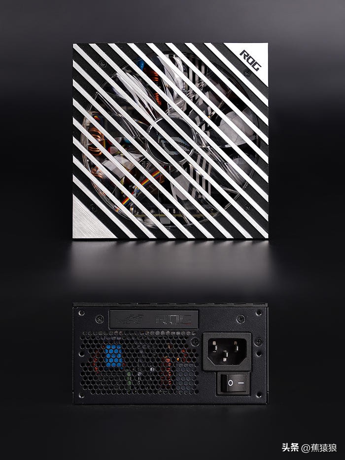 代码36KROGB760-GTUF4070TI，简约黑白调AKLLAA6MMATX机箱装机秀