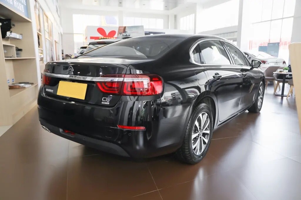 现在新雪铁龙c6可以入手吗,12万的雪铁龙c6测评