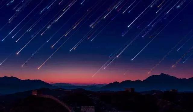 那一刻的流星,夜晚的流星