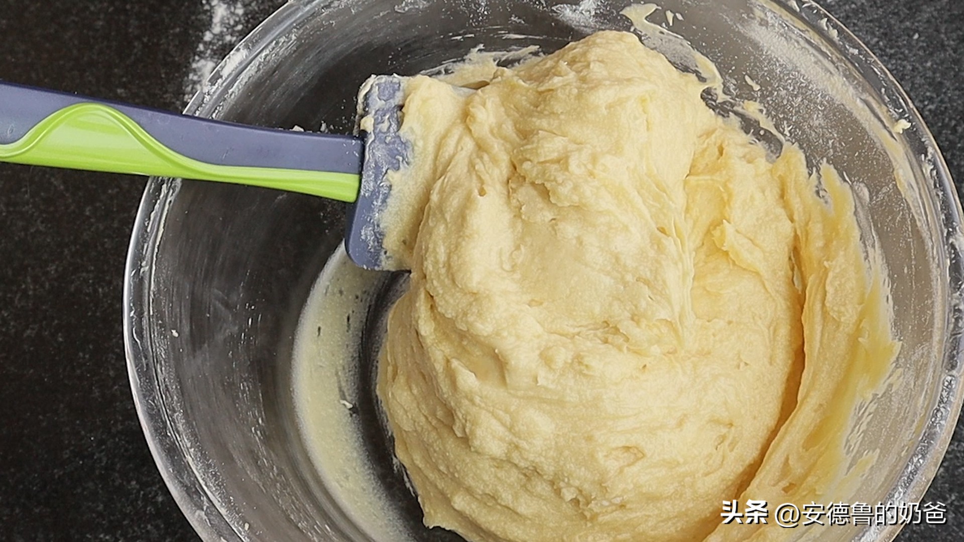 比蛋糕简单还好吃的方法,可可戚风蛋糕教程8寸配方