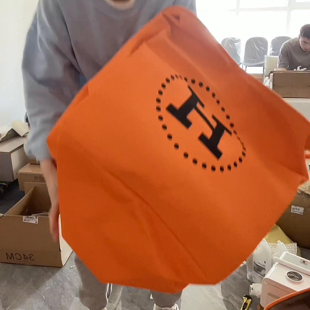 分享一下拆快递日常,第一次给大家发拆快递视频