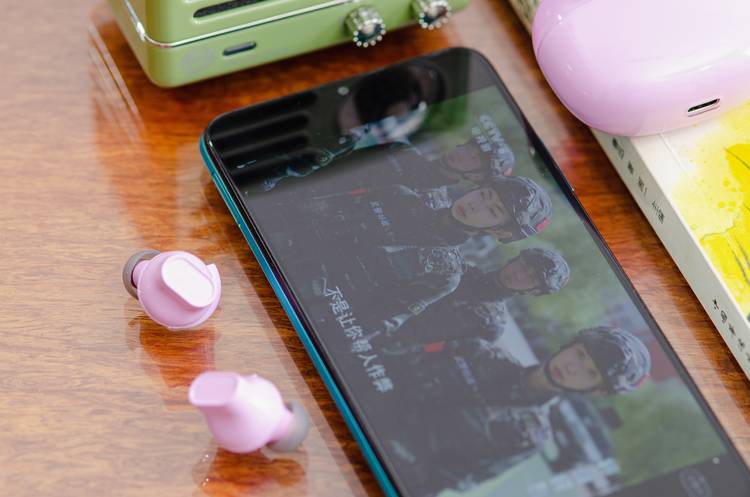 GIEC杰科蓝牙耳机,小巧玲珑蓝牙音响