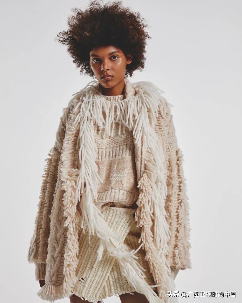 早上冷中午热怎么穿男生,早上冷中午热该怎么搭配衣服