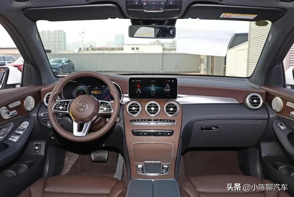 2024款奔驰glc300l豪华与动感区别,奔驰glc3009at变速箱