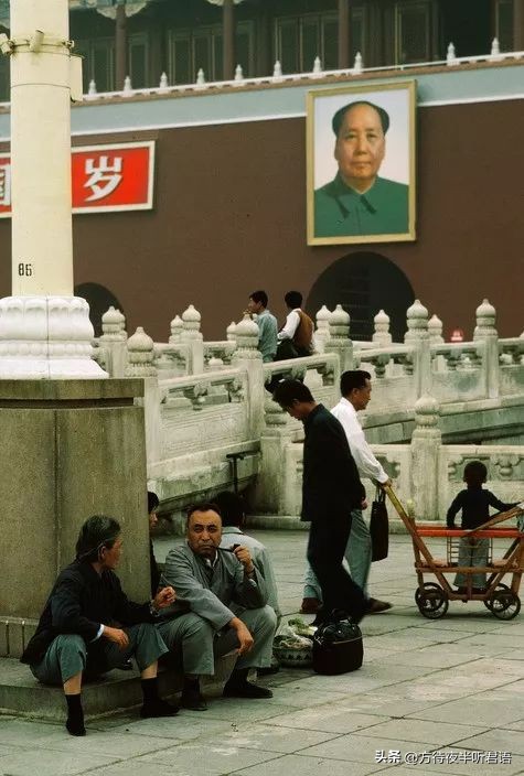 1984年的北京城，皇城根儿下的日常影像